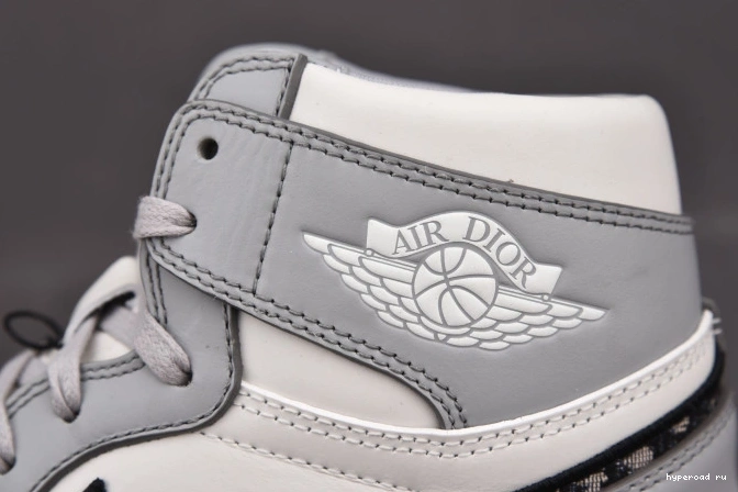 (DR x DR box) CN8607-002 shoe Retro Jordan 1 High 0805